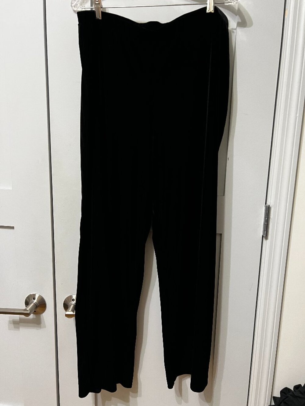 Wide leg velvet pants